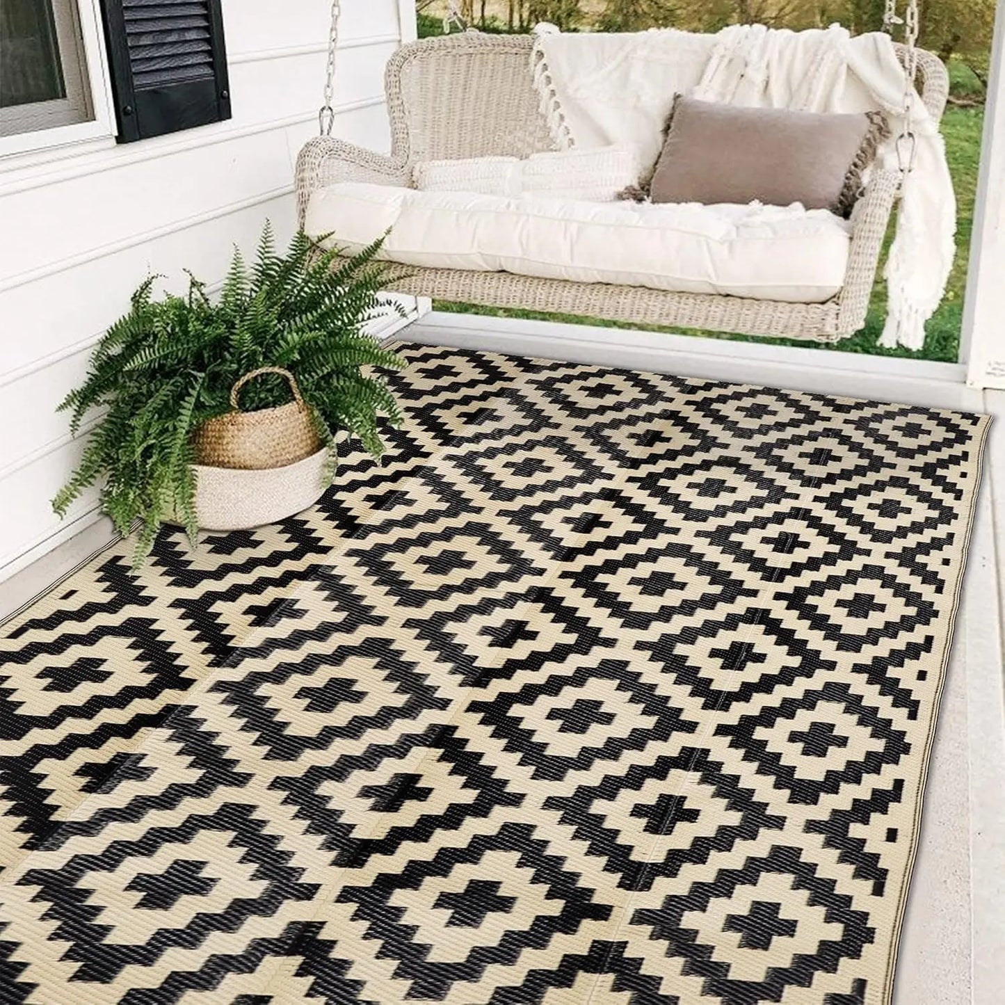 Waterproof Outdoor Rug Reversible Plastic Mat For Patio And Backyard