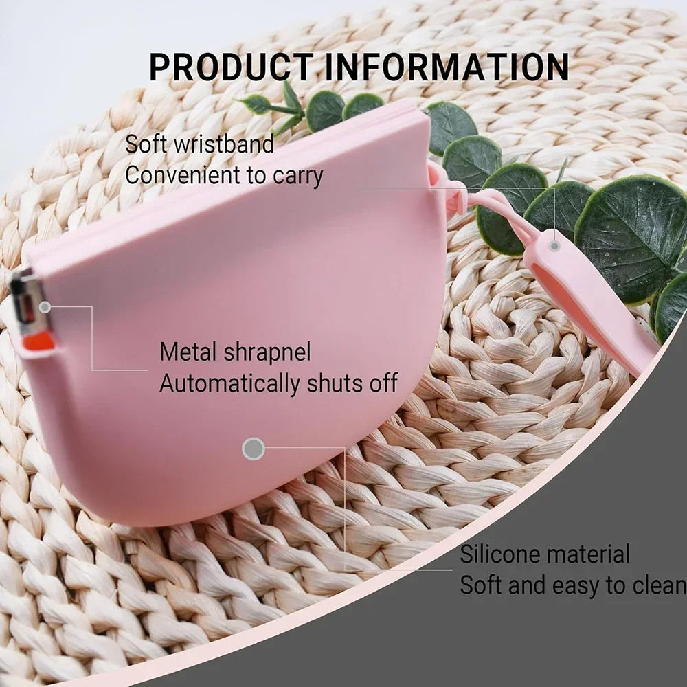 Hoopreety Silicone Dog Treat Bag Auto Close Portable Snack Pouch